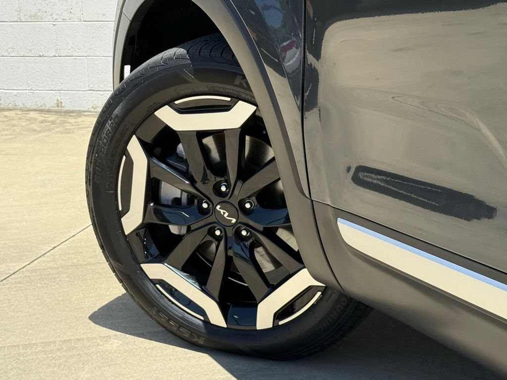 Used 2023 Kia Telluride S AWD/4WD image 20