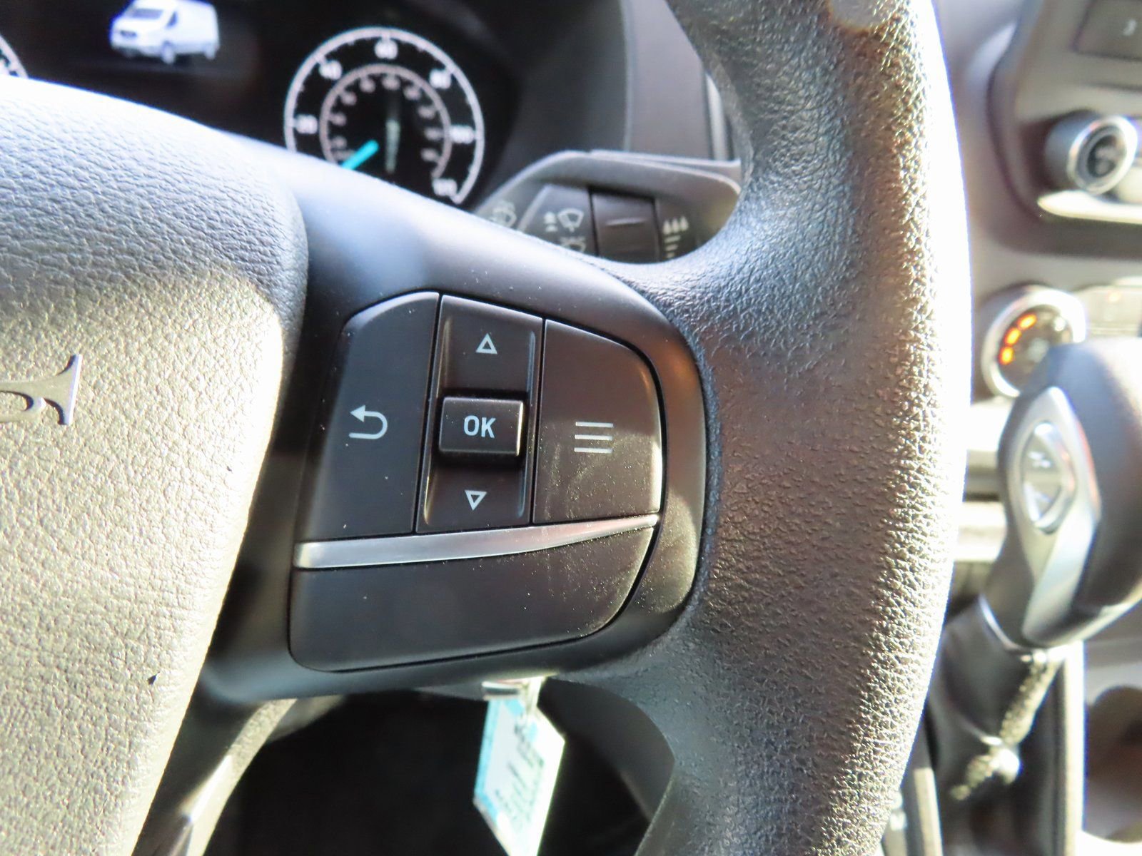 Certified 2023 Ford Transit 150 Low Roof AWD w/ Exterior Upgrade Package image 18