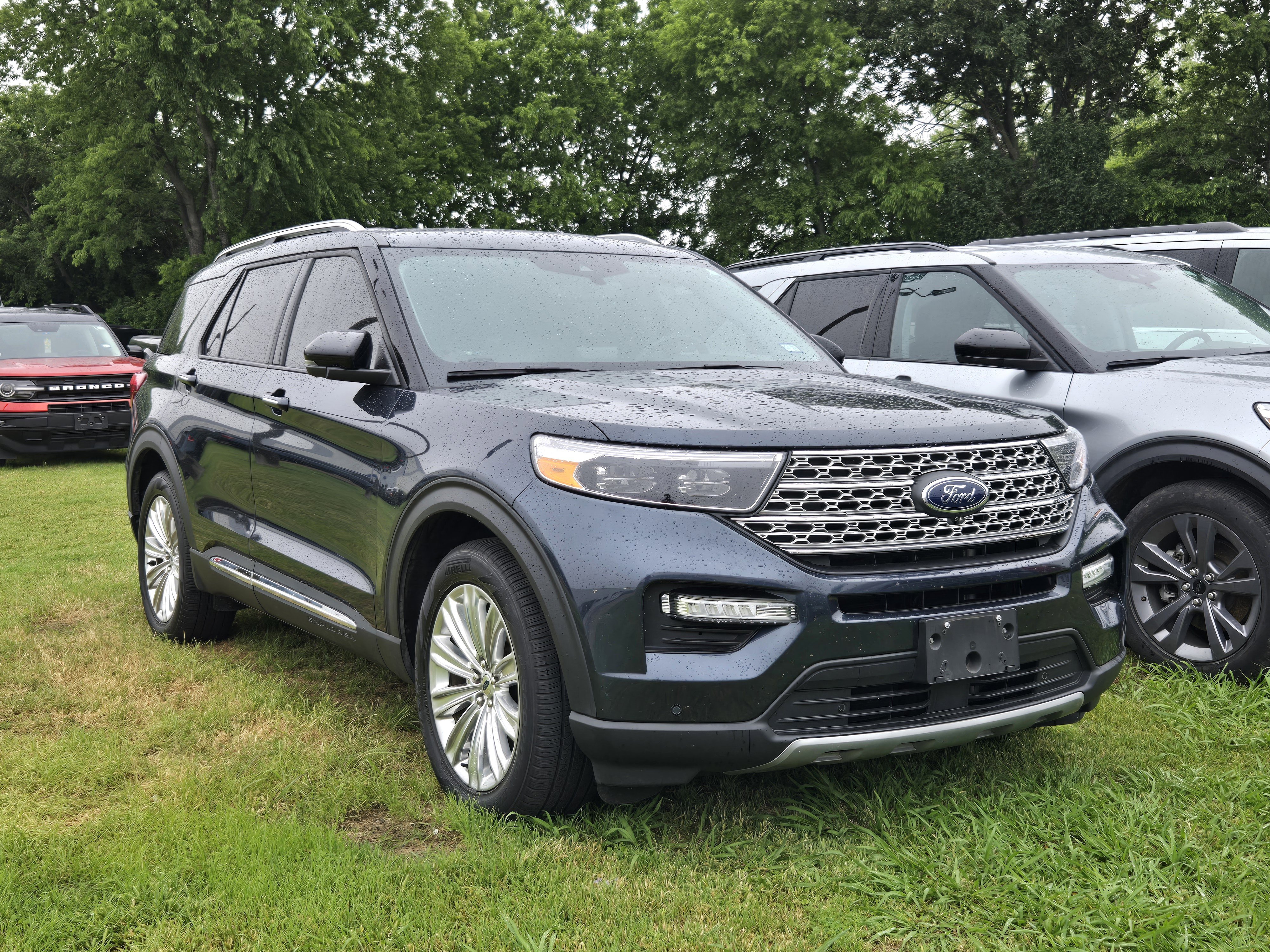 Certified 2023 Ford Explorer Limited w/ Limited Technology Package