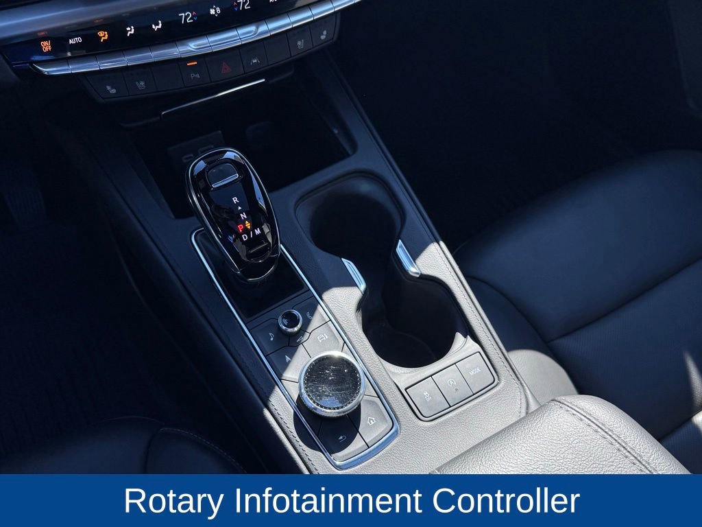 Used 2024 Cadillac XT4 Premium Luxury image 19