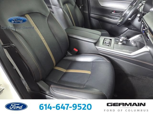 Used 2024 MAZDA CX-90 Plug-In Hybrid w/ Premium Plus AWD/4WD image 31