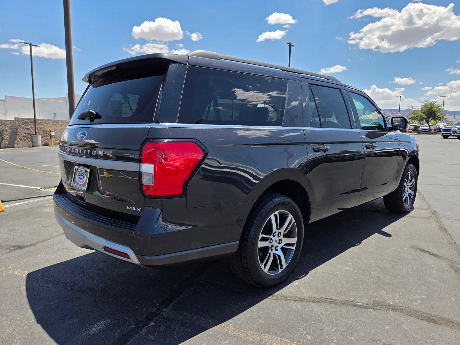 Certified 2023 Ford Expedition Max XLT RWD image 6