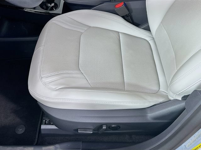 Certified 2025 Ford Mustang Mach-E Premium AWD/4WD image 28