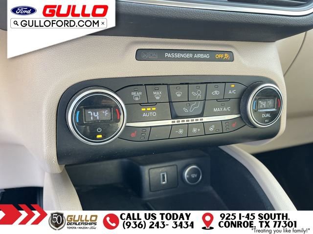Certified 2020 Ford Escape Titanium FWD image 26