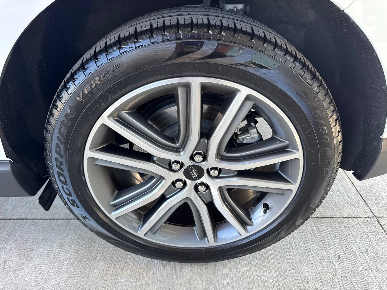 Certified 2024 Ford Edge Titanium w/ Equipment Group 301A AWD/4WD image 18