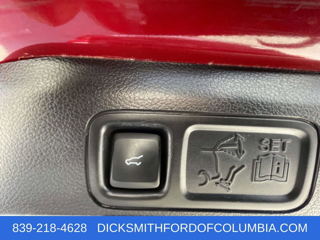 Certified 2020 Ford Expedition XLT w/ Equipment Group 202A image 11