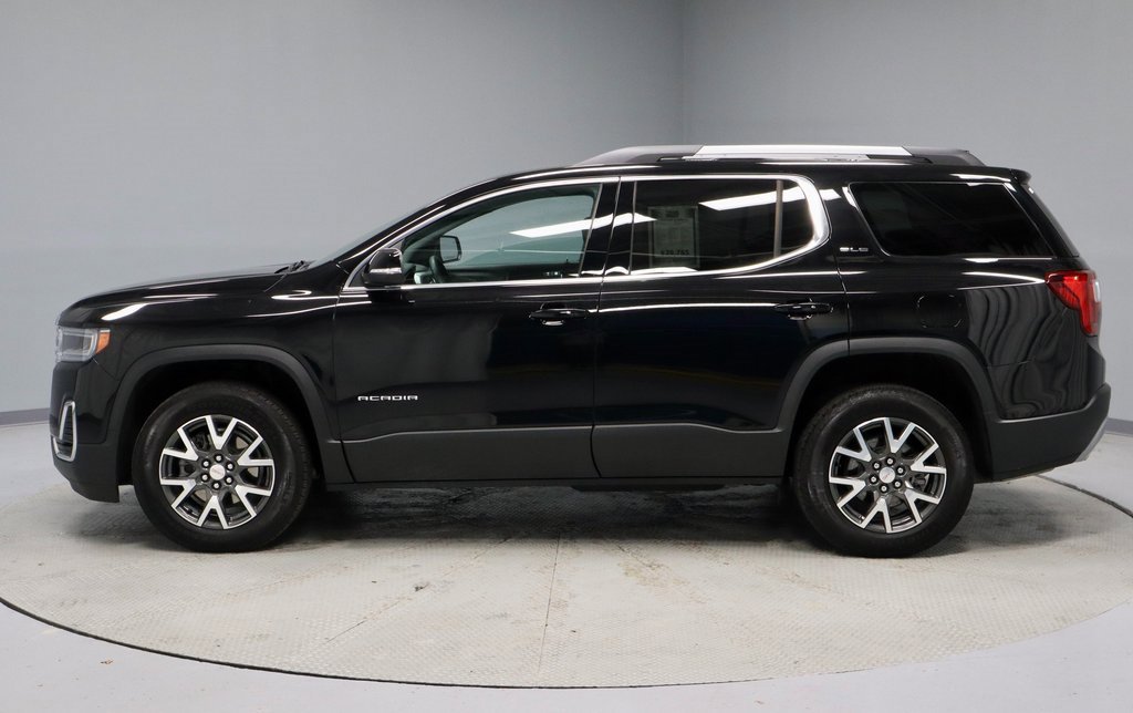 Used 2023 GMC Acadia SLE w/ Driver Convenience Package image 9