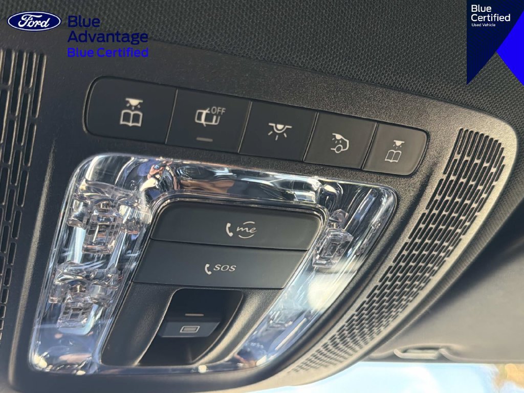 Used 2023 Mercedes-Benz GLA 250 w/ Premium Package image 32