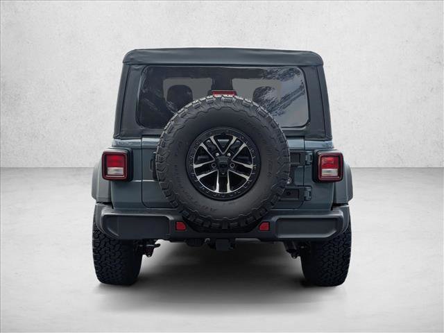 Used 2025 Jeep Wrangler Willys image 7