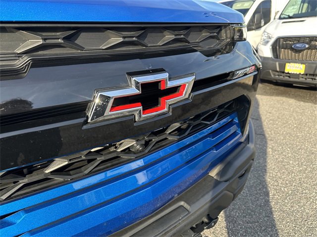 Used 2024 Chevrolet Colorado ZR2 w/ ZR2 Bison Edition image 11