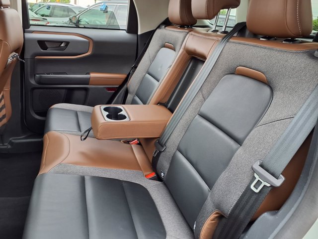 Certified 2023 Ford Bronco Sport Outer Banks AWD/4WD image 8