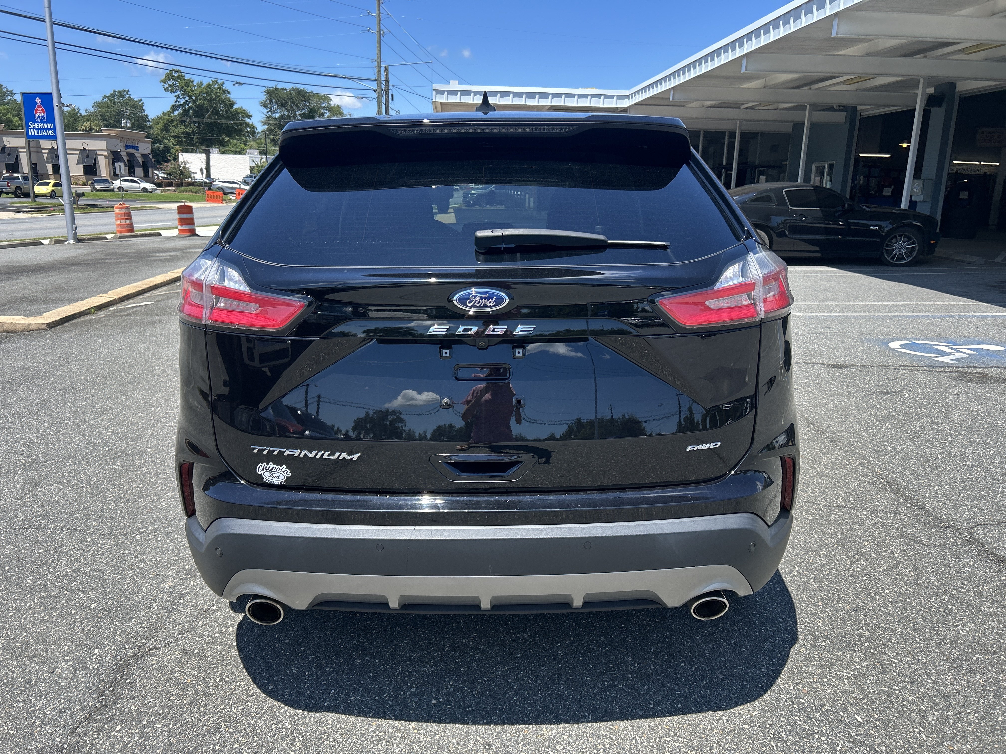 Certified 2024 Ford Edge Titanium AWD/4WD image 6
