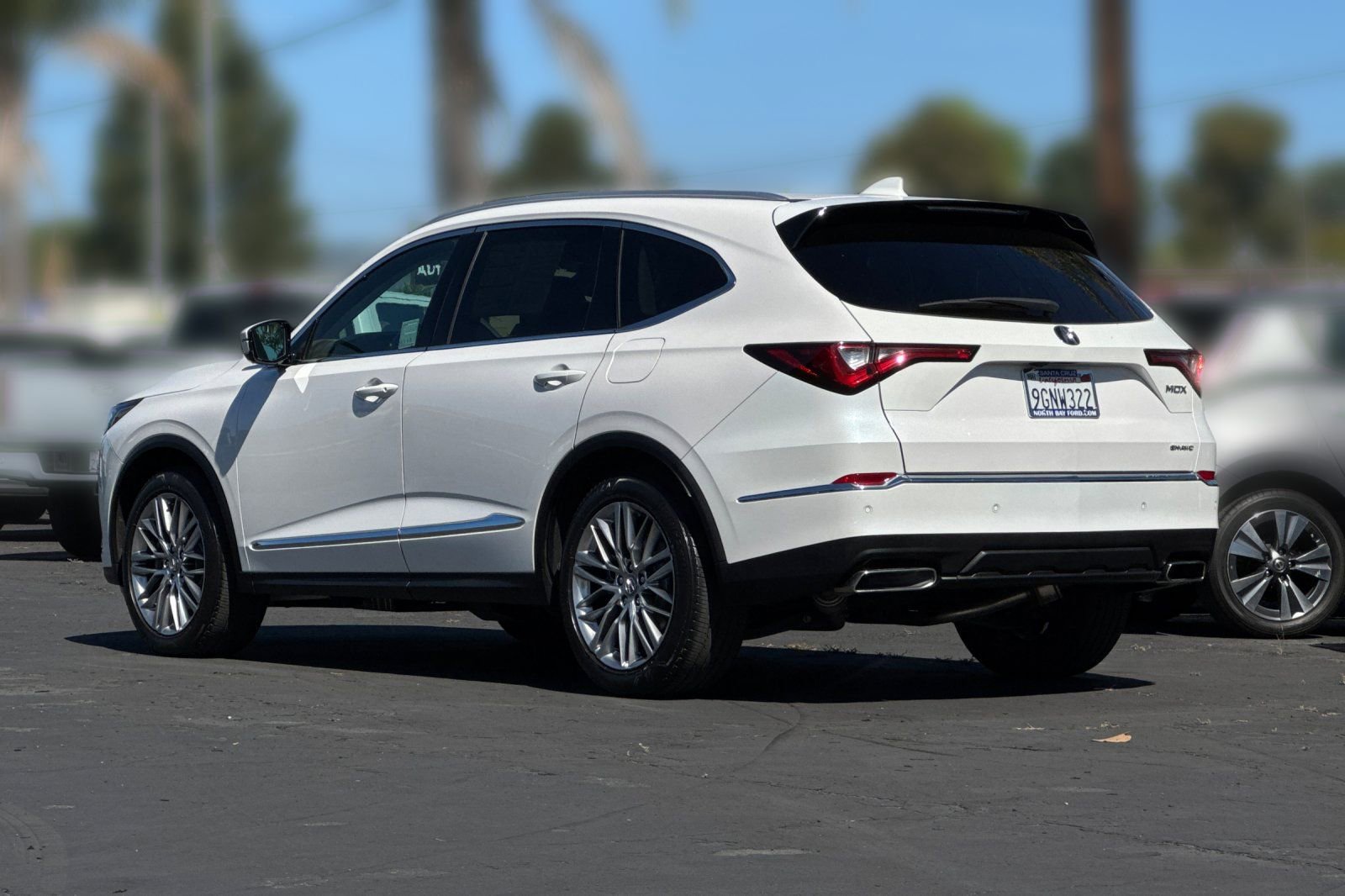 Used 2023 Acura MDX SH-AWD w/ Advance Package image 33