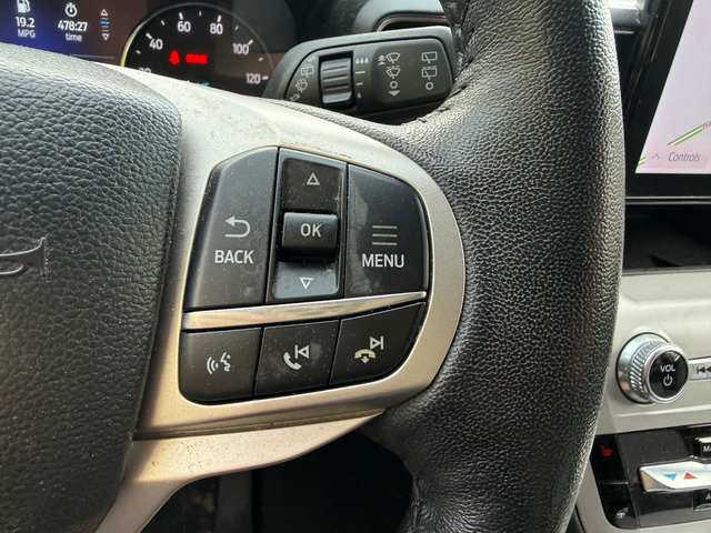 Certified 2023 Ford Explorer XLT w/ Equipment Group 202A AWD/4WD image 21