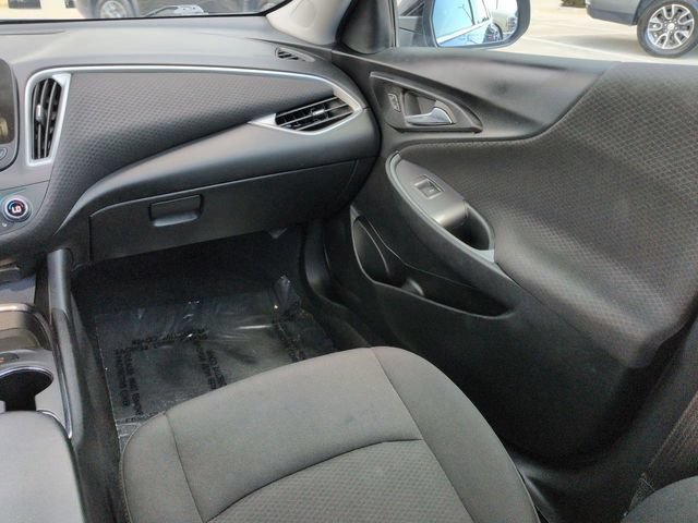 Used 2024 Chevrolet Malibu LT FWD image 16