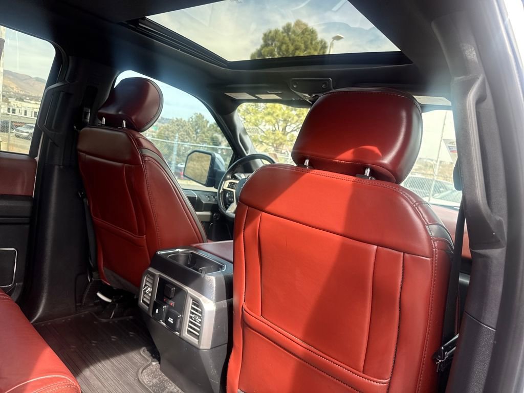 Certified 2019 Ford F150 Platinum w/ Equipment Group 701A Luxury image 25