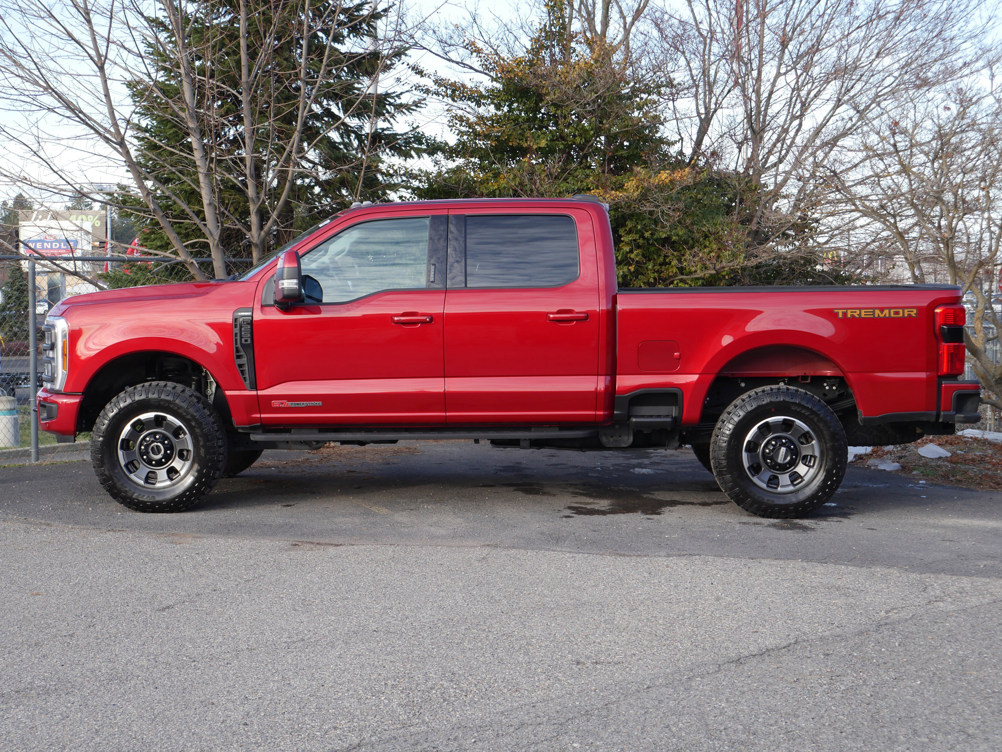 Certified 2023 Ford F250 Lariat w/ Lariat Ultimate Package image 5