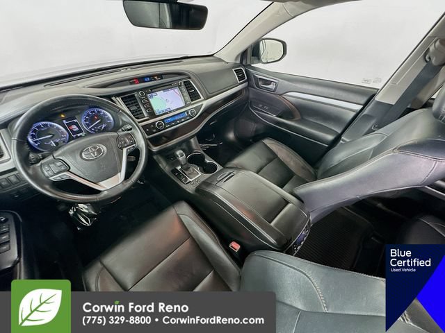 Used 2018 Toyota Highlander XLE AWD/4WD image 26