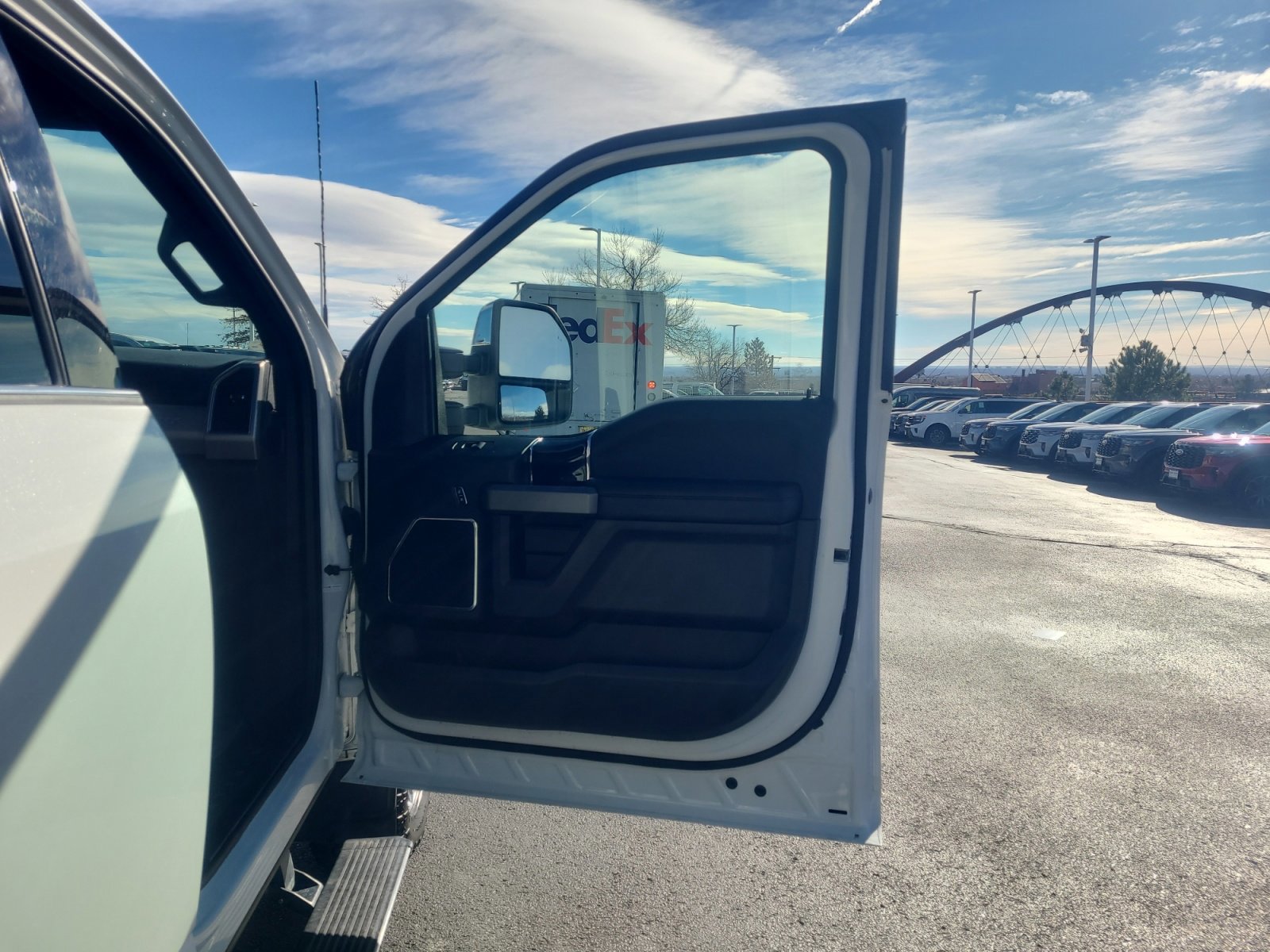 Certified 2022 Ford F350 Platinum w/ FX4 Off-Road Package image 16