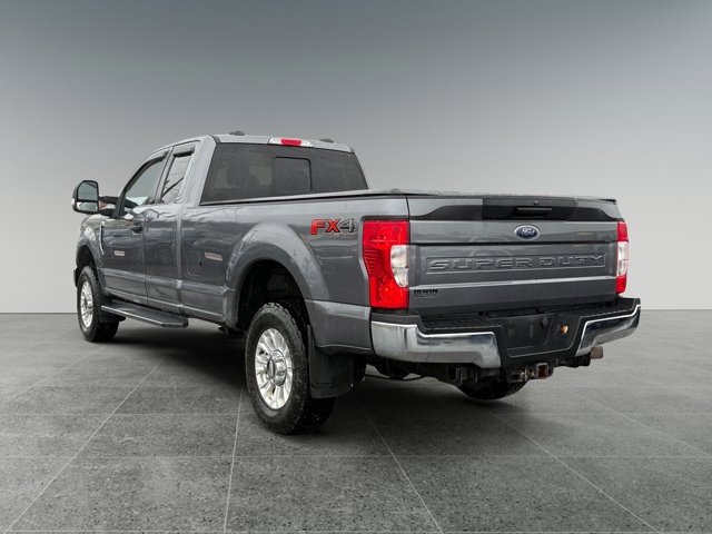 Certified 2022 Ford F250 XL w/ STX Appearance Package image 3