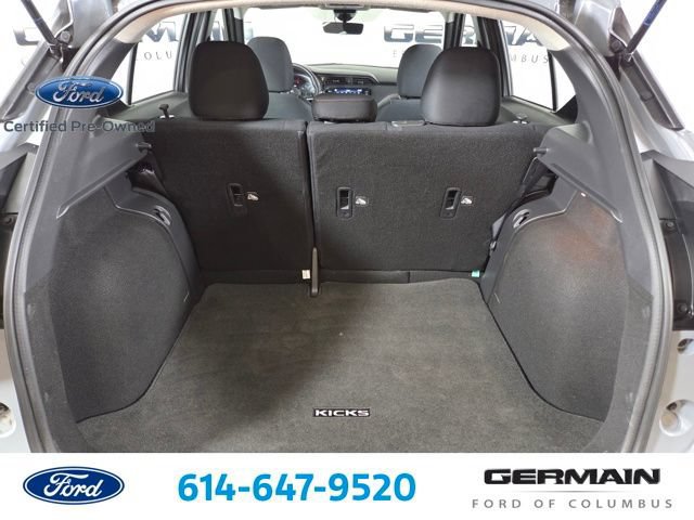 Used 2023 Nissan Kicks SR w/ Interior Electronics Package FWD image 23