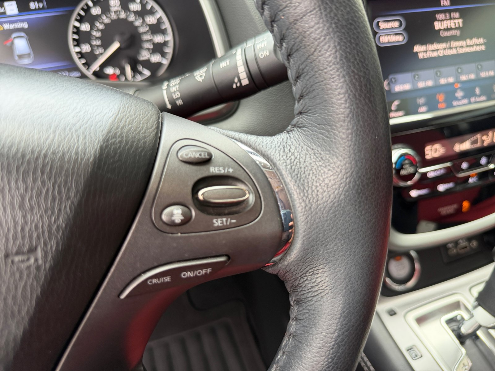 Used 2021 Nissan Murano SL FWD image 25