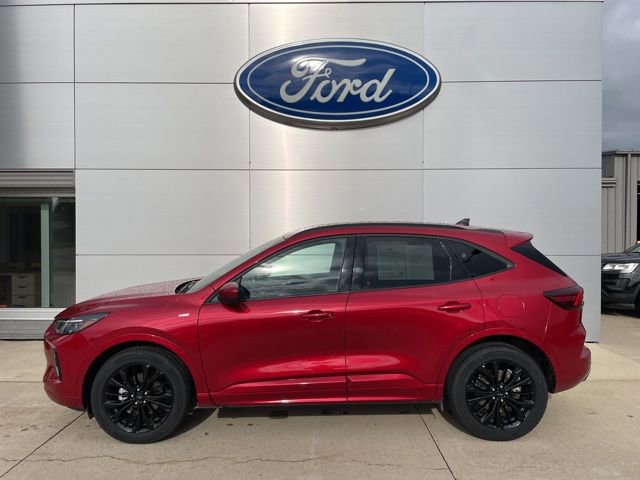 Certified 2023 Ford Escape ST-Line Elite AWD/4WD image 4