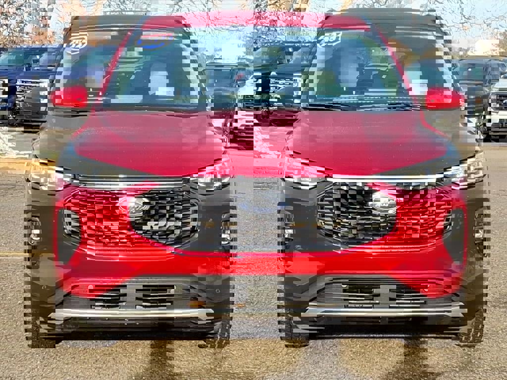 Certified 2024 Ford Escape Platinum w/ Premium Technology Package image 8