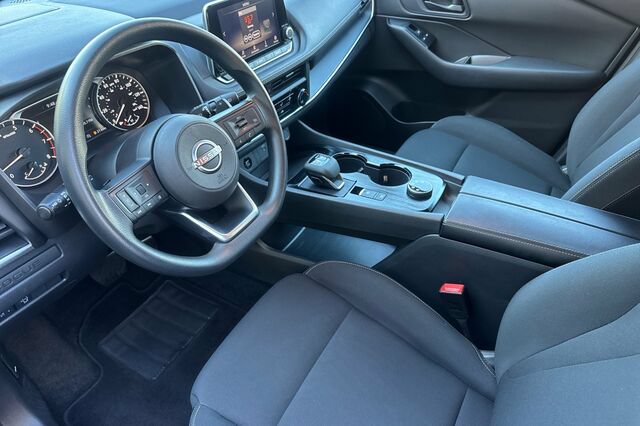 Used 2024 Nissan Rogue S AWD/4WD image 10