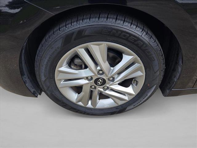 Used 2020 Hyundai Elantra SEL w/ Cargo Package (C1) FWD image 11