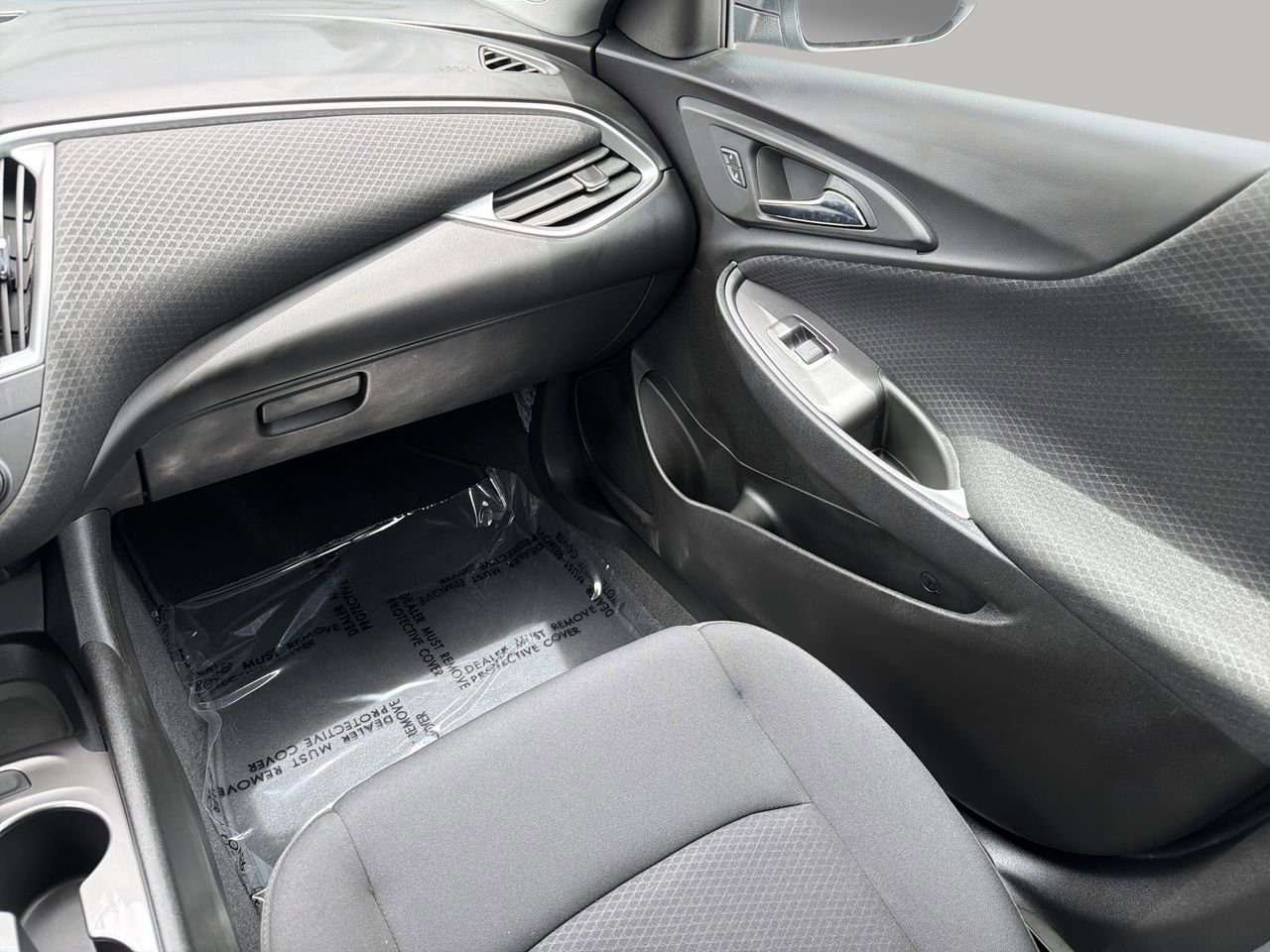 Used 2023 Chevrolet Malibu RS FWD image 15