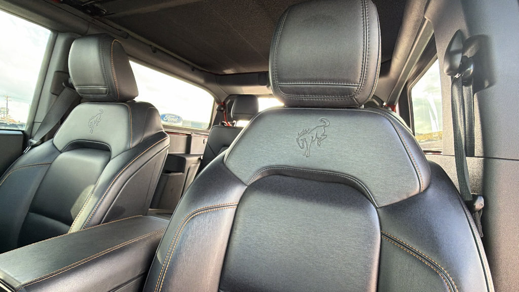 Certified 2024 Ford Bronco Badlands AWD/4WD image 11