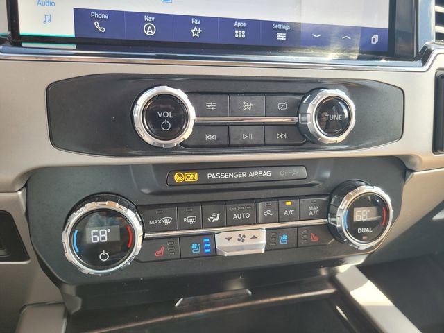 Certified 2022 Ford F250 Lariat w/ Lariat Value Package image 23