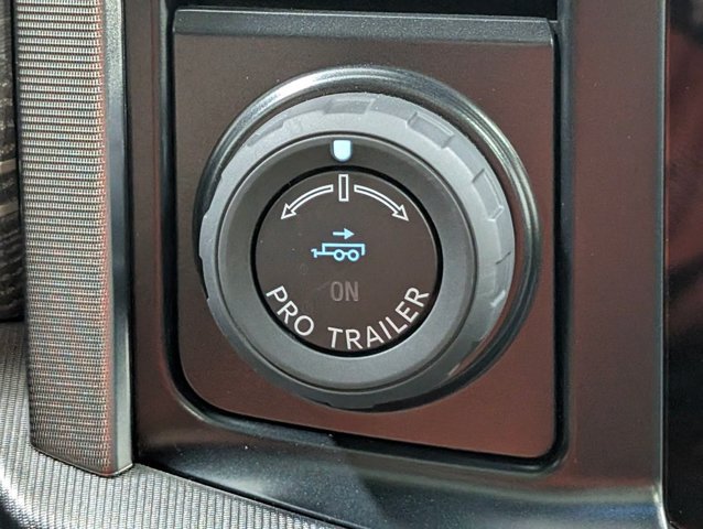 Certified 2022 Ford F150 Platinum w/ Equipment Group 701A High AWD/4WD image 7
