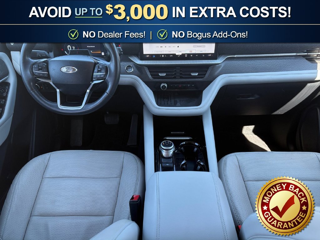 Certified 2025 Ford Explorer Platinum w/ Ultimate Package AWD/4WD image 17