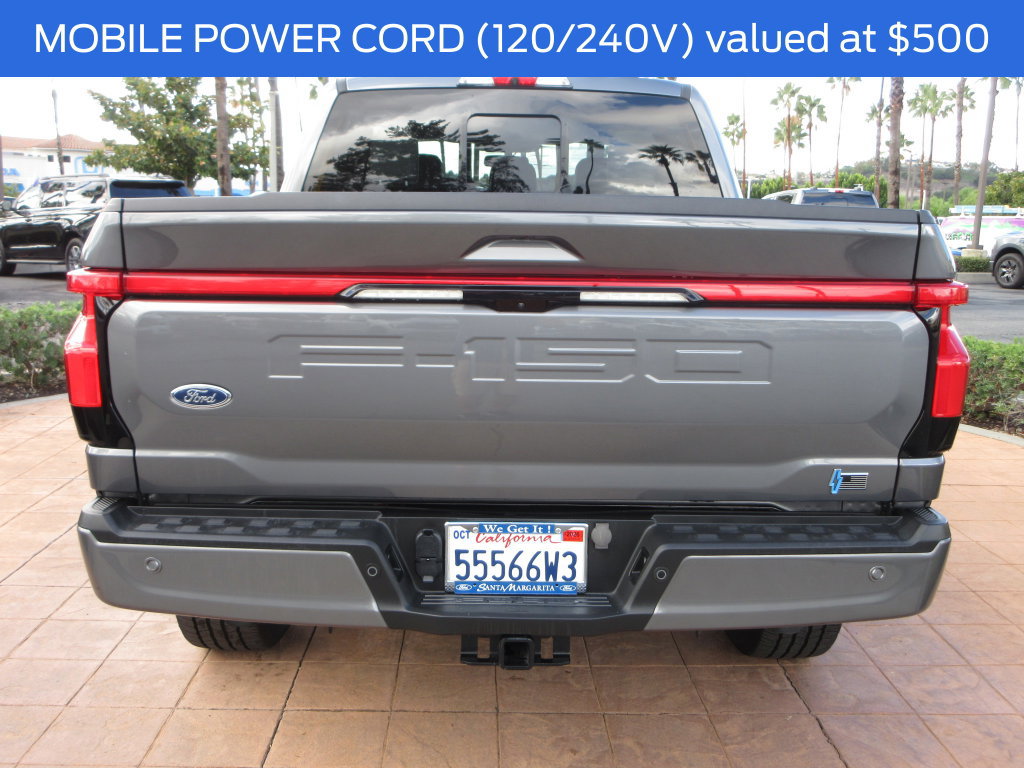 Certified 2023 Ford F150 Lightning Platinum AWD/4WD image 3