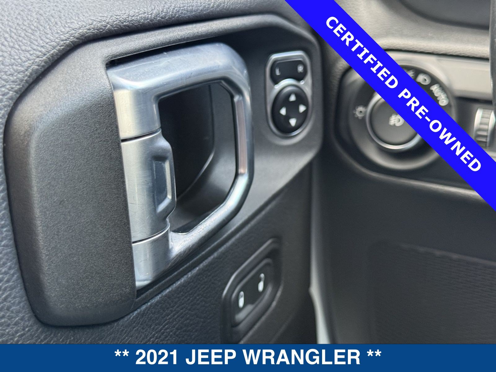 Used 2021 Jeep Wrangler Unlimited Sahara AWD/4WD image 23