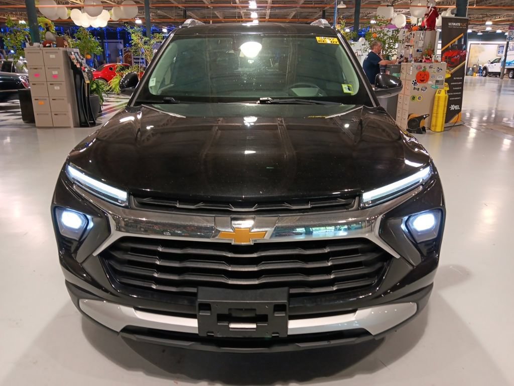 Used 2024 Chevrolet TrailBlazer LT FWD image 9