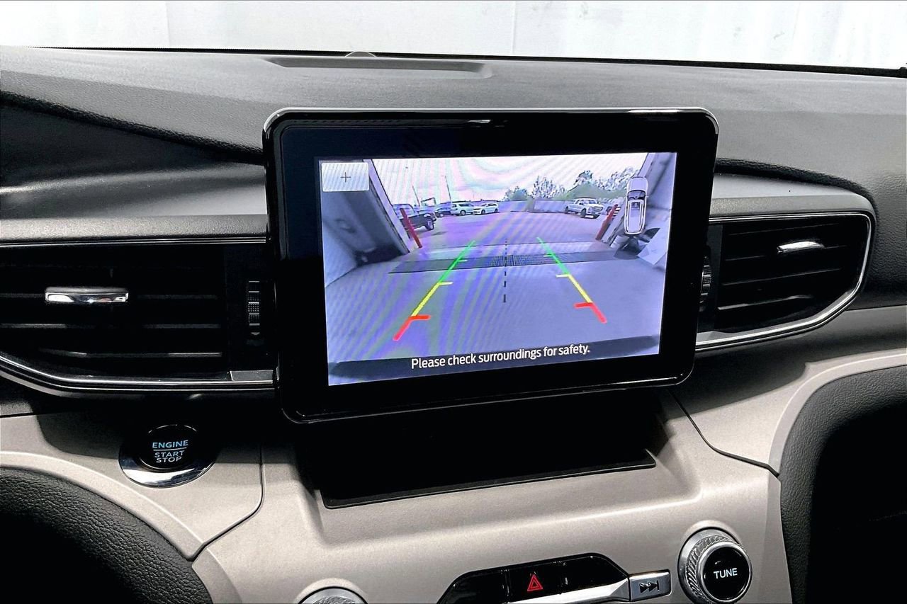 Certified 2023 Ford Explorer XLT w/ Equipment Group 202A image 25