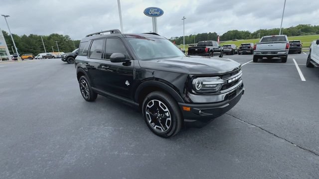 Certified 2024 Ford Bronco Sport Outer Banks w/ Tech Package AWD/4WD image 2