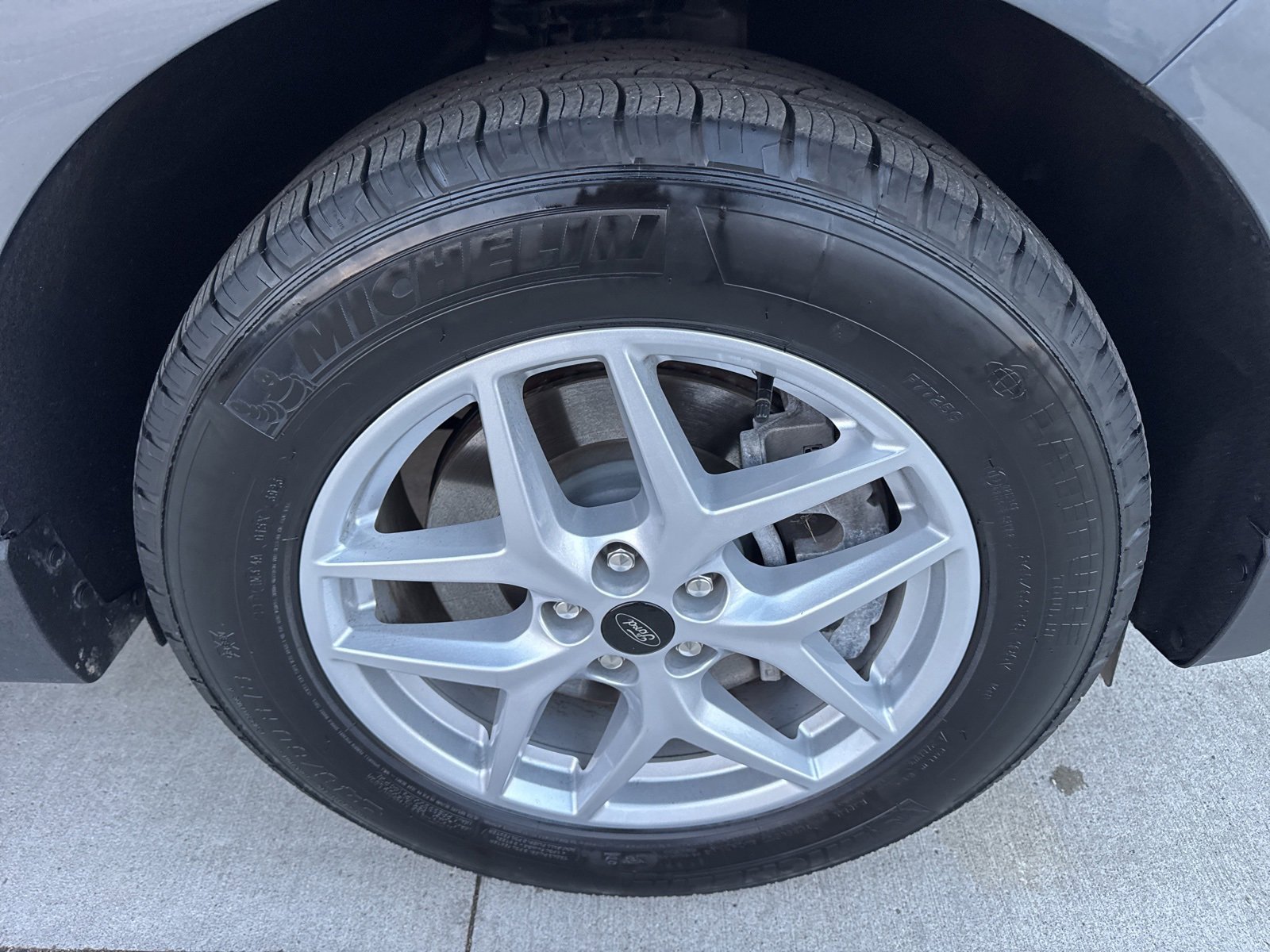 Certified 2024 Ford Edge SEL w/ Convenience Package image 20