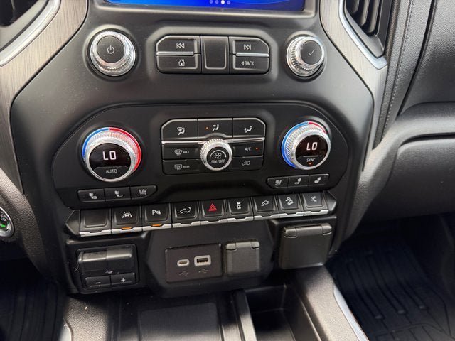 Used 2021 GMC Sierra 1500 Denali w/ Denali Premium Package AWD/4WD image 17