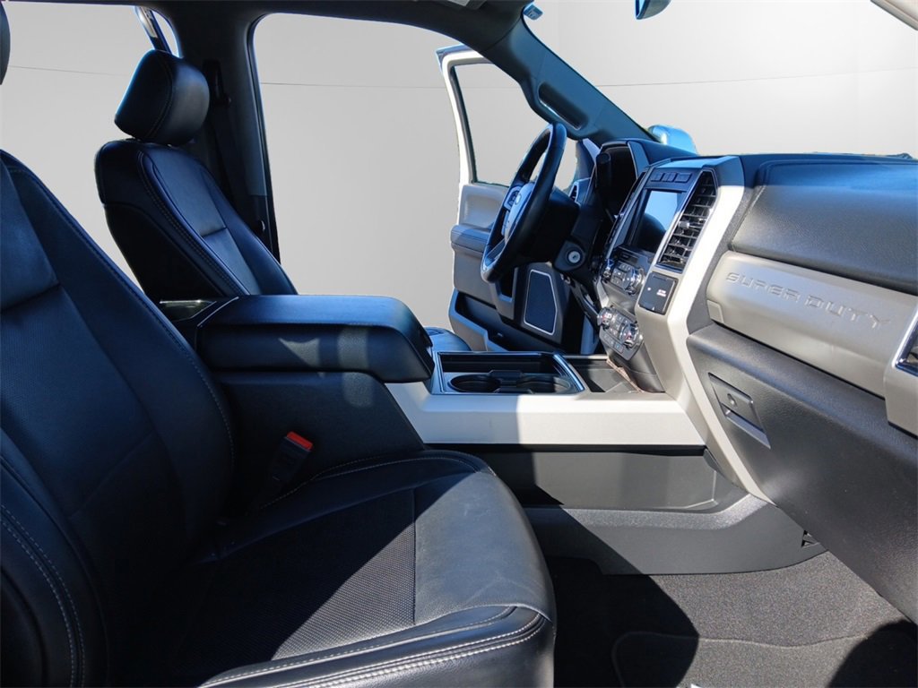 Certified 2019 Ford F250 Lariat w/ Chrome Package image 16