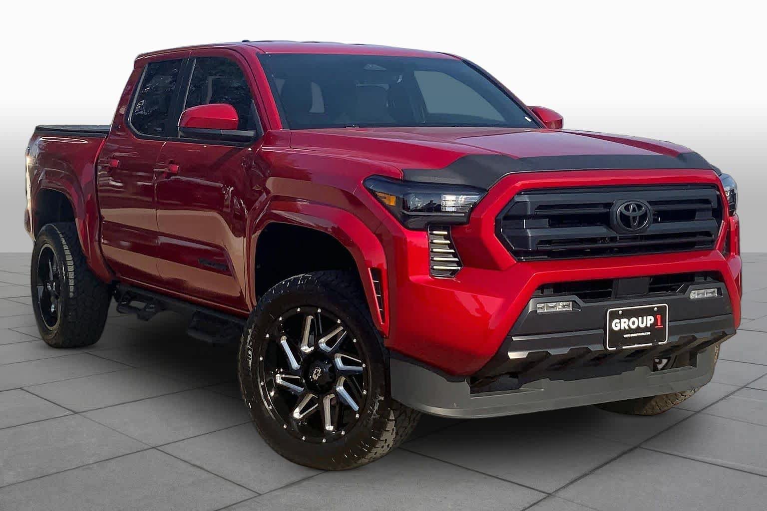 Used 2025 Toyota Tacoma SR5 AWD/4WD image 3