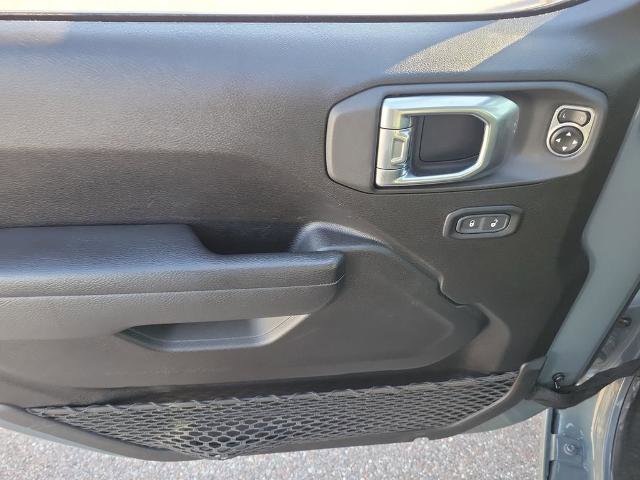 Used 2024 Jeep Wrangler Sport S image 24