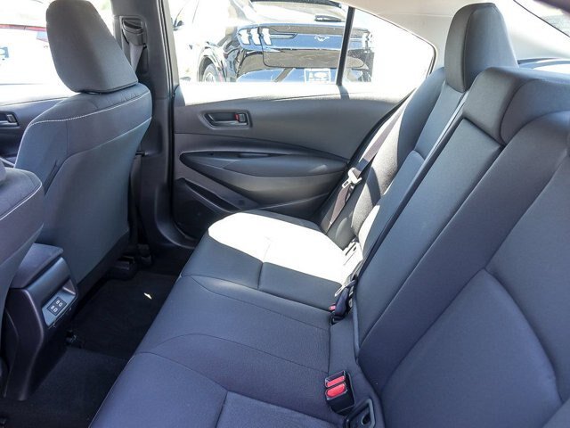 Used 2025 Toyota Corolla LE FWD image 15