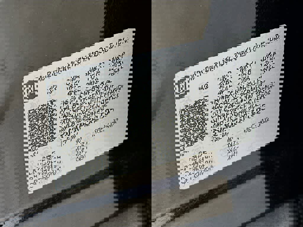 Used 2024 Chevrolet Equinox RS image 25