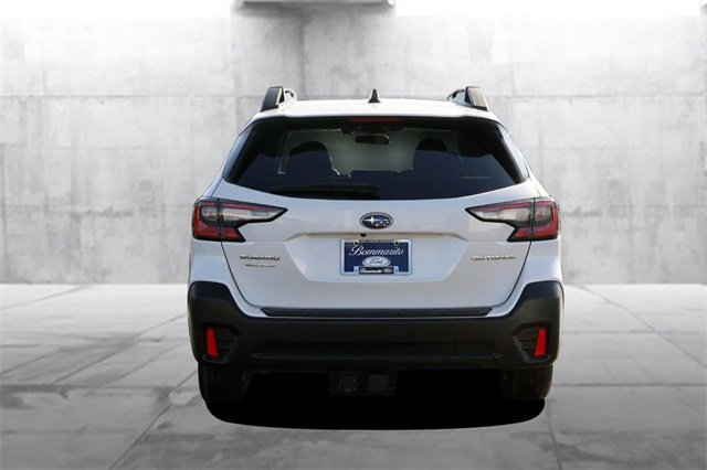 Used 2021 Subaru Outback Premium image 5
