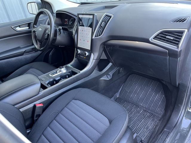 Certified 2024 Ford Edge SE image 37