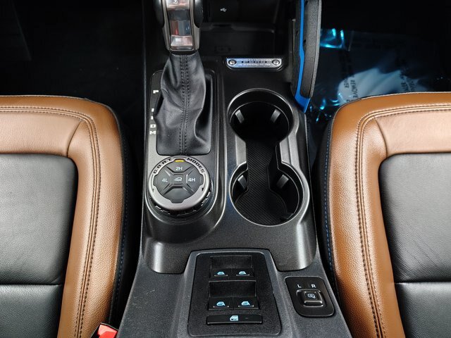 Certified 2023 Ford Bronco Outer Banks AWD/4WD image 36